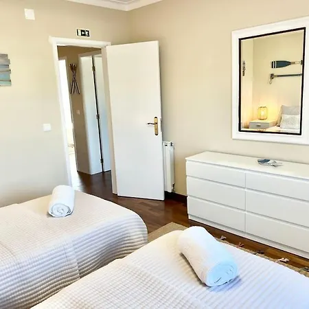 Holiday home Antonio's Captain House Close To Beaches Atouguia Da Baleia