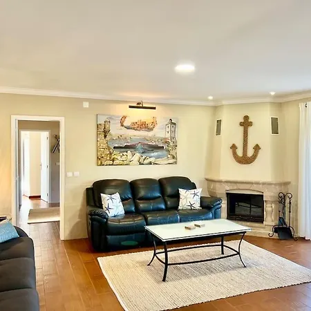 Antonio's Captain House Close To Beaches 度假居 *