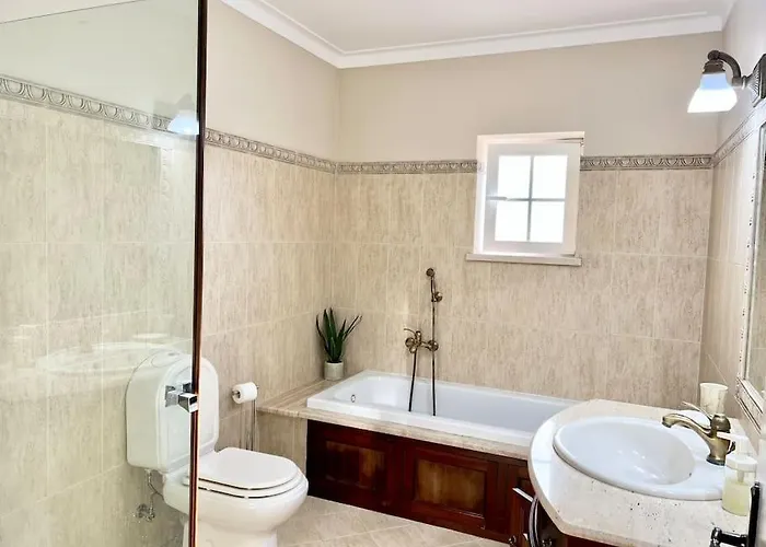 Casa vacanze Antonio's Captain House Close To Beaches Atouguia Da Baleia